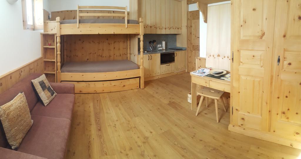 Relaxing Confortable Studio, Heated Garage, Skiroom Samedan Esterno foto